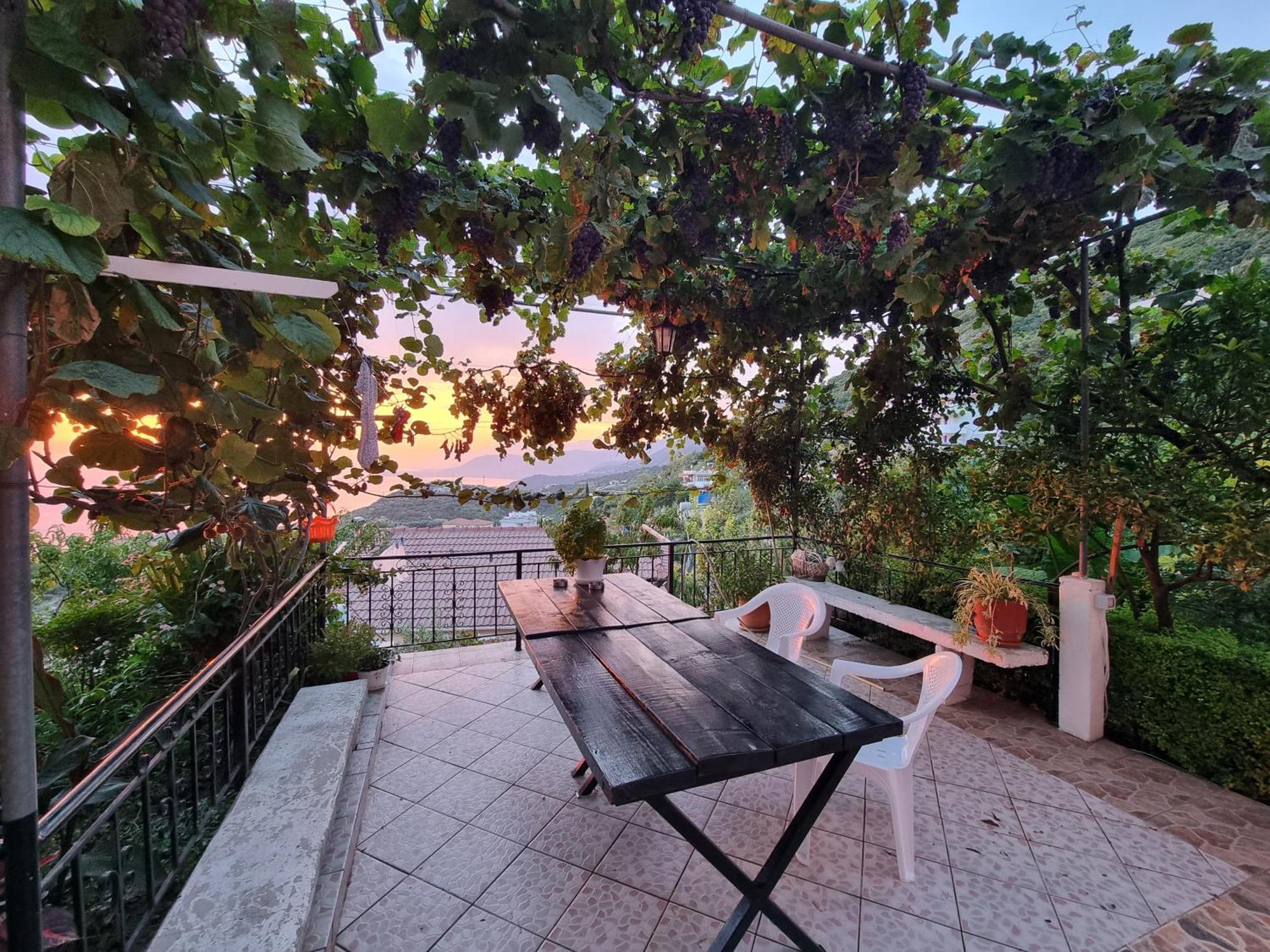 Lida'S House Ξενοδοχείο Λούκοβο Εξωτερικό φωτογραφία