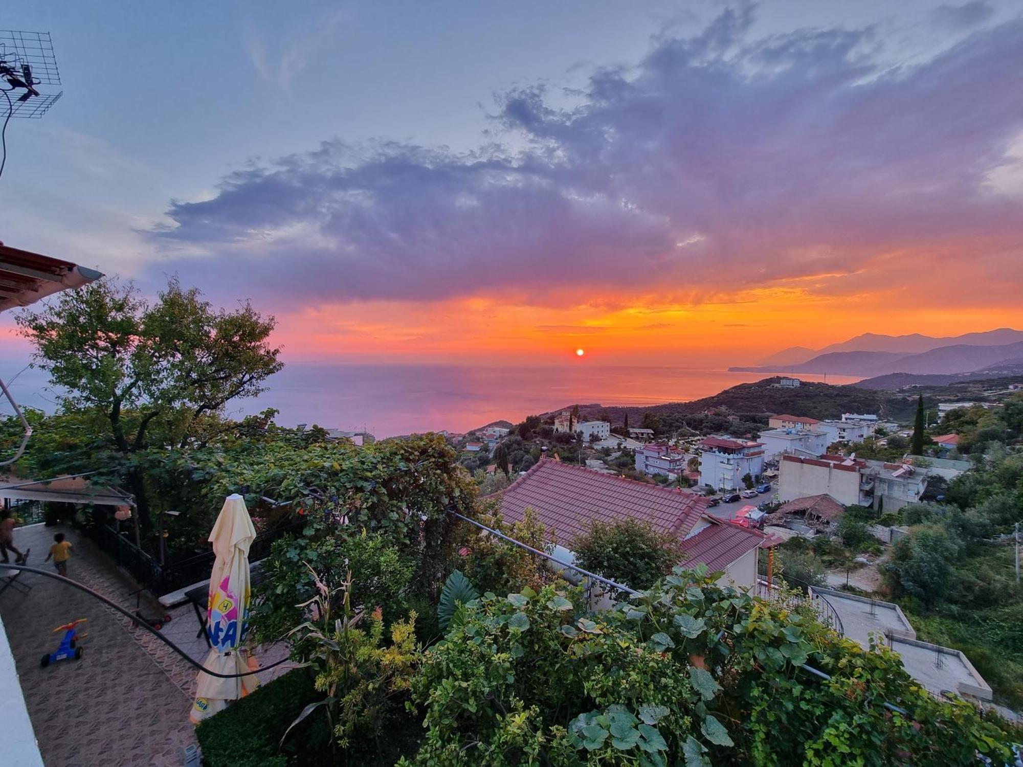 Lida'S House Ξενοδοχείο Λούκοβο Εξωτερικό φωτογραφία