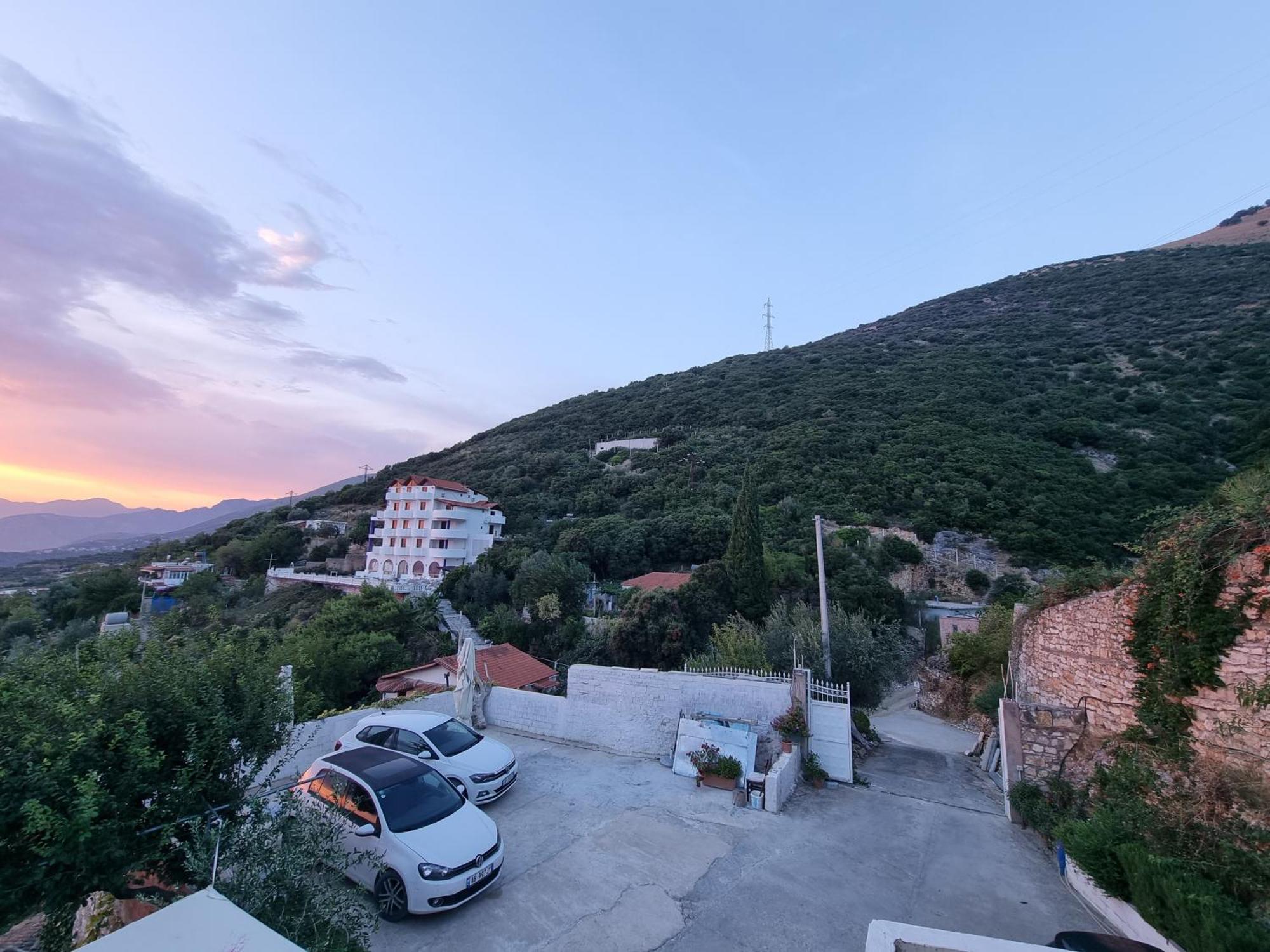 Lida'S House Ξενοδοχείο Λούκοβο Εξωτερικό φωτογραφία